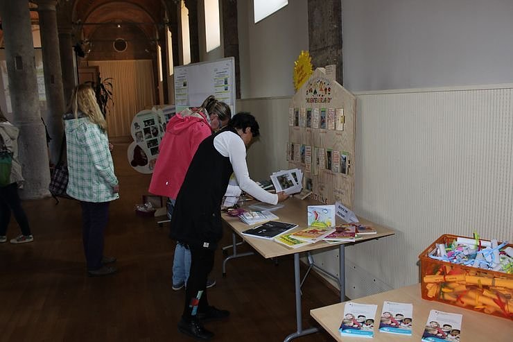 Lass die Sprache aus dem Sack