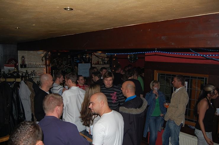 Weihnachtsparty im Amelie. NNZ-City Scout on Tour