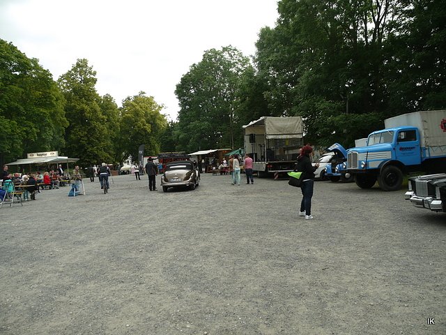 B&auml;renparkfest mit Oldtimershow