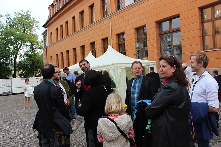 Prominente Premiereng&auml;ste