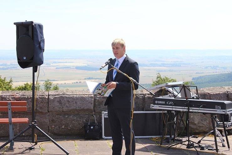 Kyffh&auml;userdenkmal &uuml;bergeben