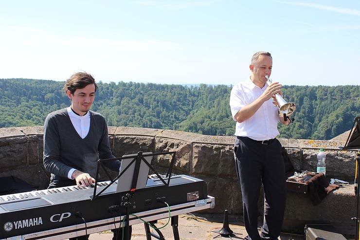 Kyffh&auml;userdenkmal &uuml;bergeben