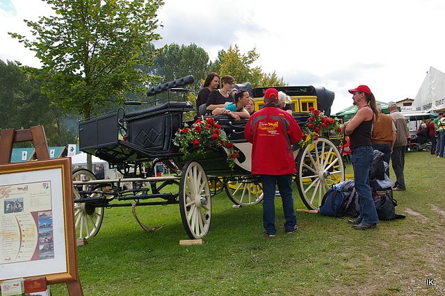 Er&ouml;ffnung des Bauernmarktes in Kallmerode