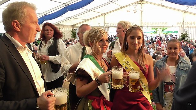 Erster Tag Bauernmarkt in Kallmerode