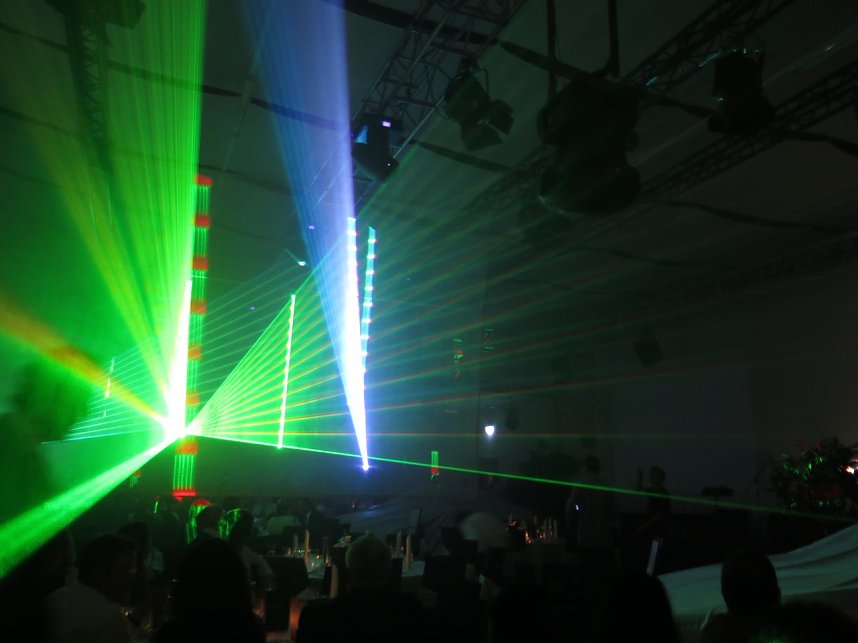 Premiere des S-Coup&eacute;