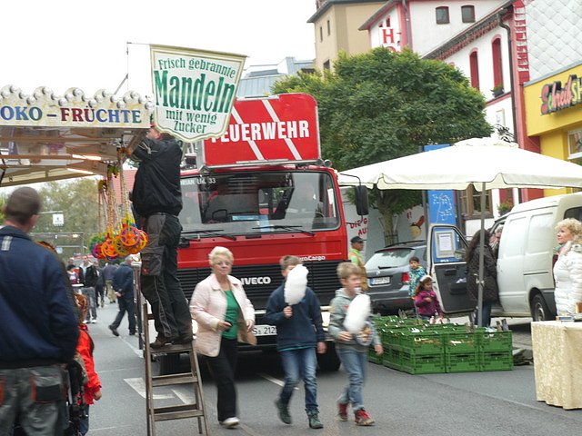 Feuerwehr&uuml;bung bei der Sparkasse