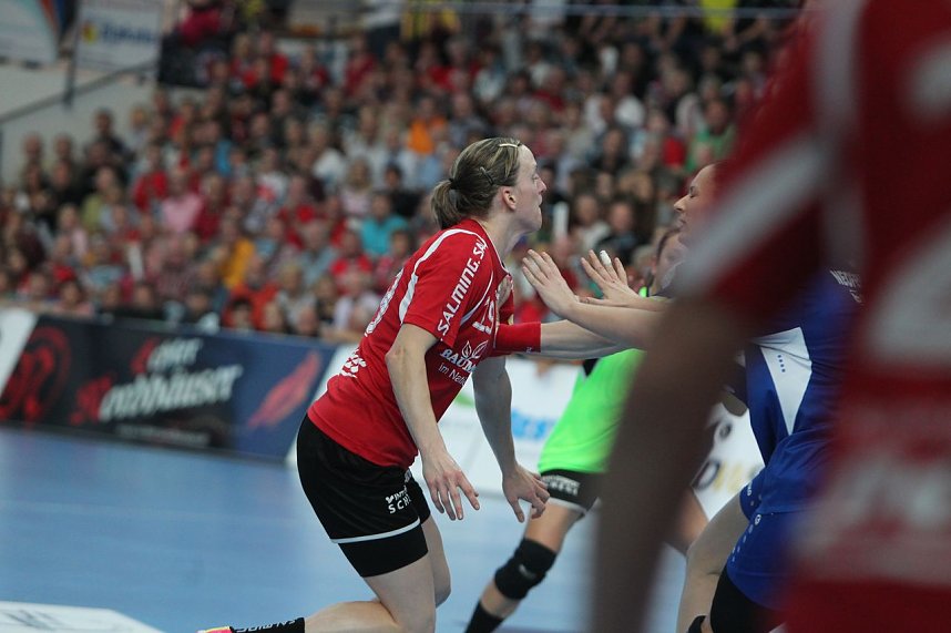 THC gewinnt erstes Champion League Spiel klar mit 33:20