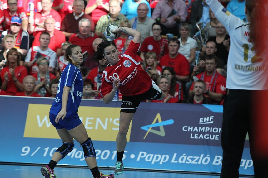 THC gewinnt erstes Champion League Spiel klar mit 33:20