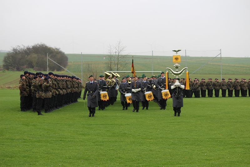 Neuer Lehrgang in Oberspier vereidigt