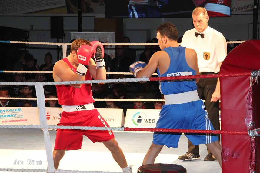 Boxnacht mit einem klaren Sie f&uuml;r den Nordh&auml;user Sportverein