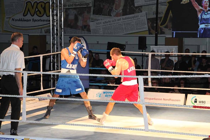 Boxnacht mit einem klaren Sie f&uuml;r den Nordh&auml;user Sportverein