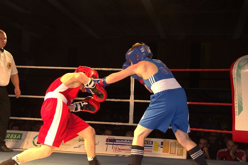 Boxnacht in der Ballspielhalle in Nordhausen