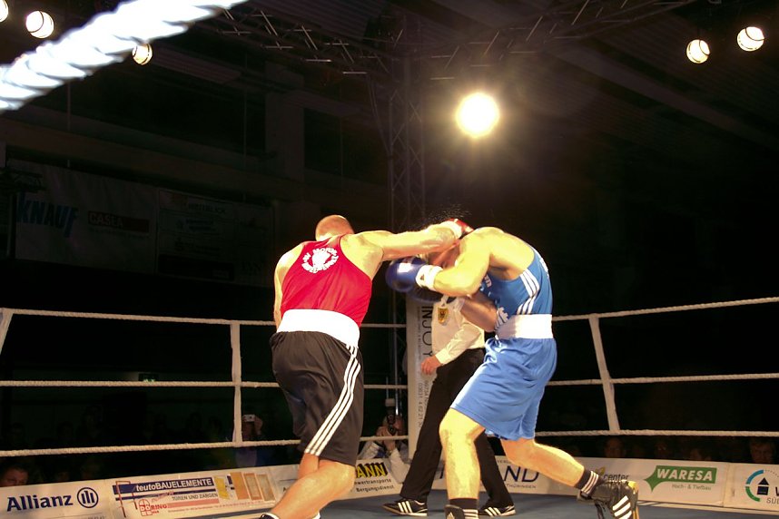 Boxnacht in der Ballspielhalle in Nordhausen