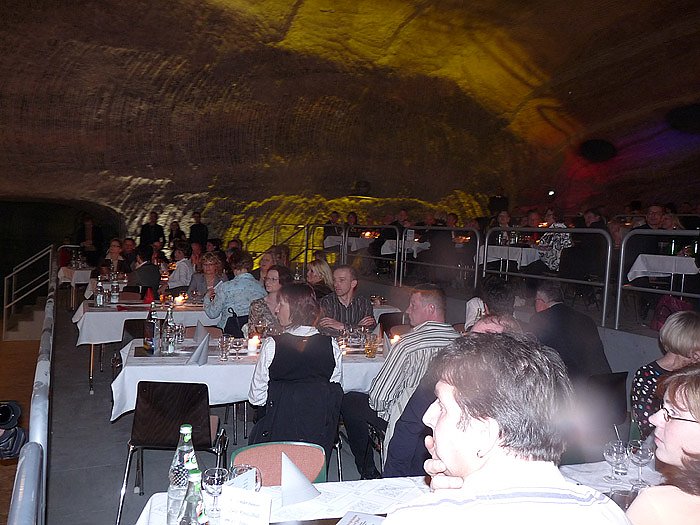 1. Sondersh&auml;user Salz-Kristallball