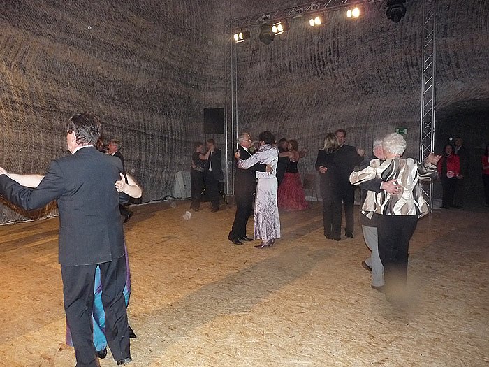 1. Sondersh&auml;user Salz-Kristallball