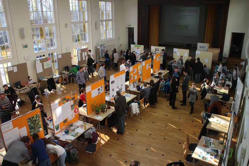 An der Hochschule Nordhausen pr&auml;sentierten heute Sch&uuml;lerinnen und Sch&uuml;ler ihre Projekte f&uuml;r den 13. Regionalwettbewerb "Jugend forscht"