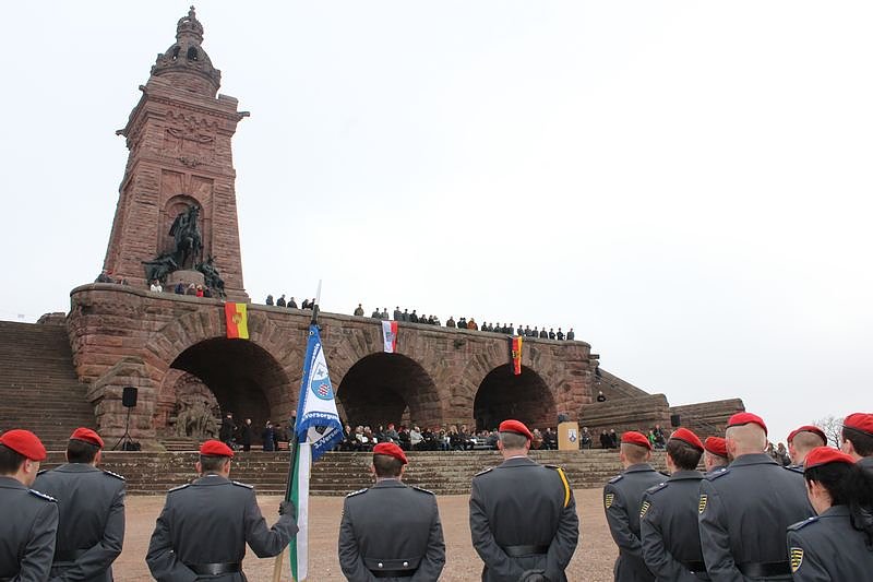 Es war eine wundersch&ouml;ne Zeit - Kommando&uuml;bergabe am Kyffh&auml;user