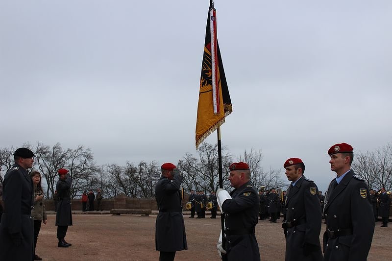 Es war eine wundersch&ouml;ne Zeit - Kommando&uuml;bergabe am Kyffh&auml;user