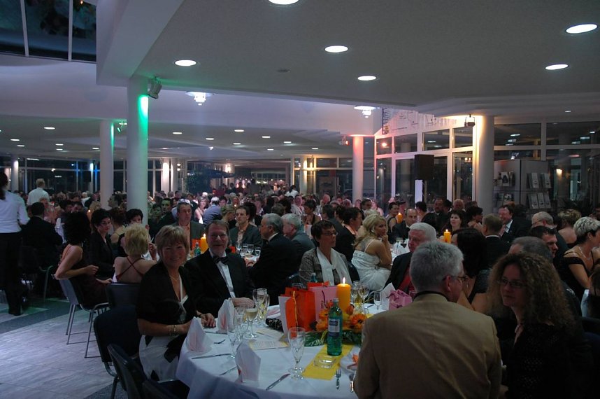 Historie der Fr&uuml;hlingsb&auml;lle