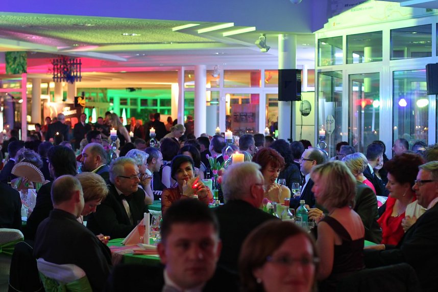 Historie der Fr&uuml;hlingsb&auml;lle