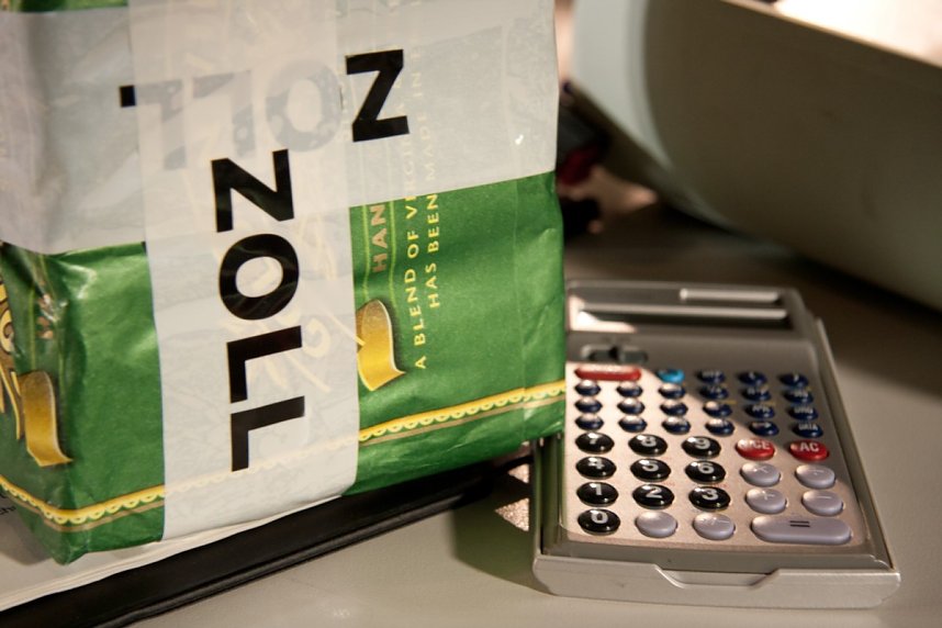 Zoll: Paketkontrolle