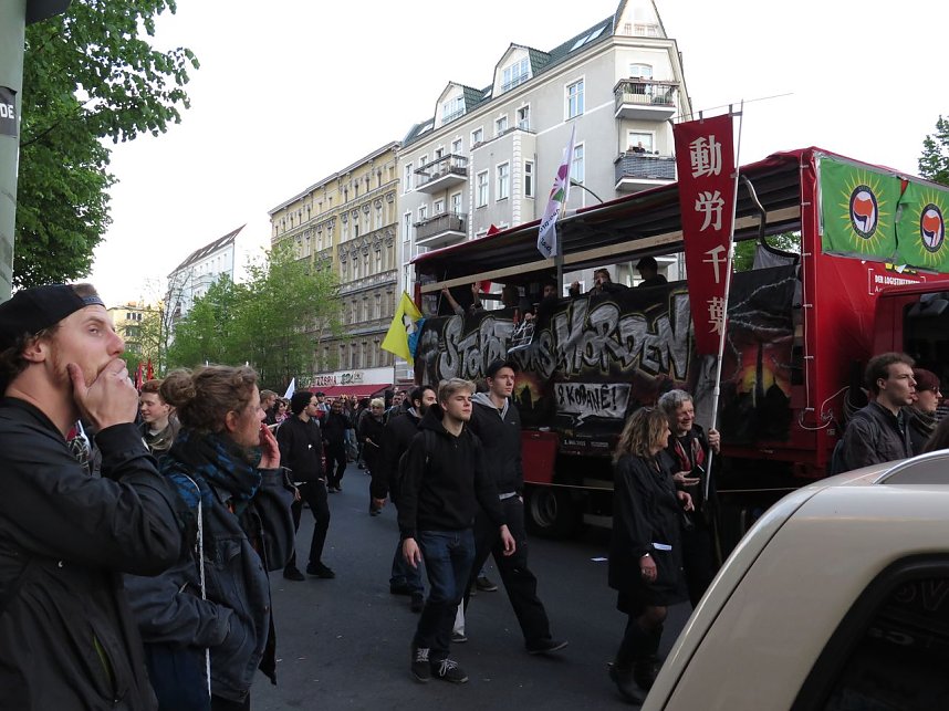 Revolution&auml;re 1. Mai Demo