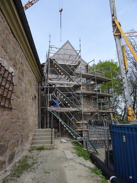 Sanierungsarbeiten auf der Burg