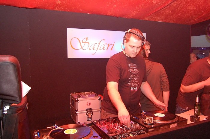 House im Safari Club Nordhausen.NNZ-City Scout on Tour