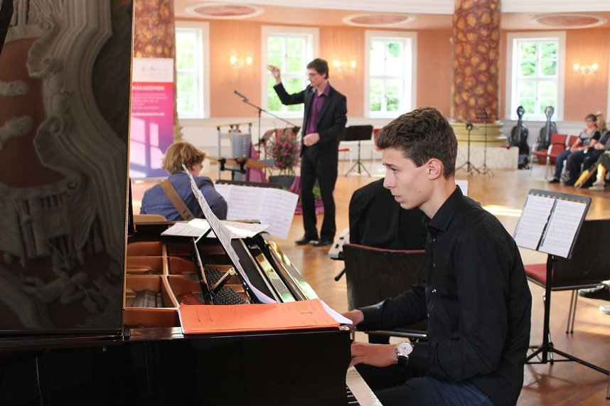 Musikalischer Festakt zum 10-J&auml;hrigen