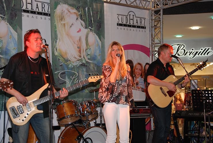 1. Moonlightshopping im Jahr 2009 S&uuml;dharz Galerie Nordhausen.