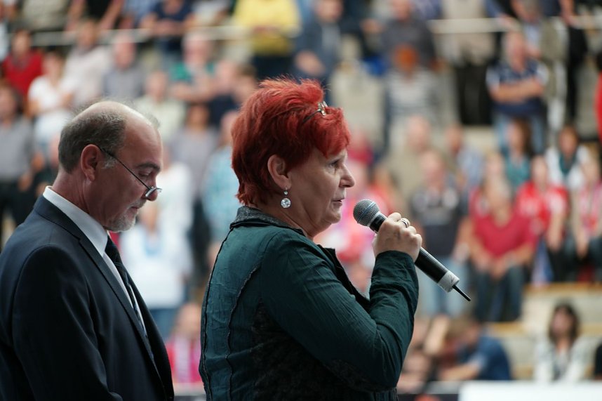 THC gewinnt den Supercup