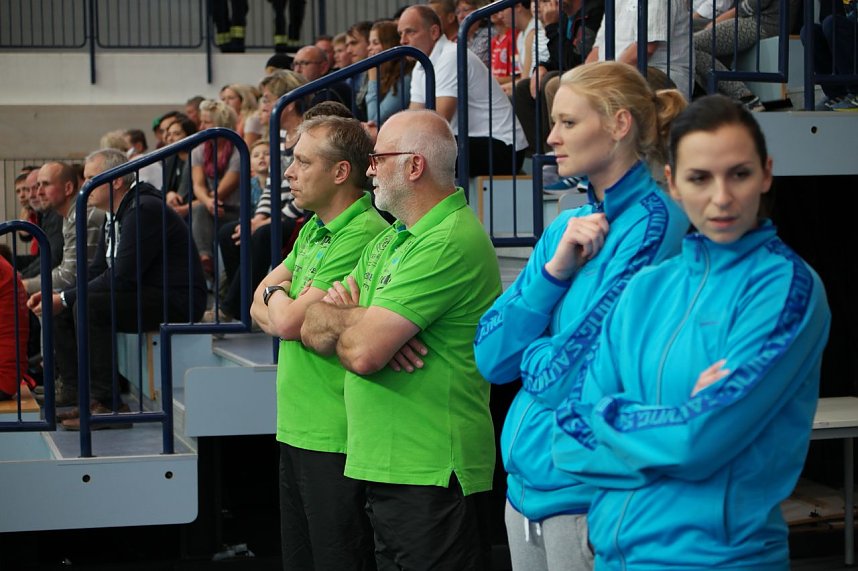 THC gewinnt den Supercup