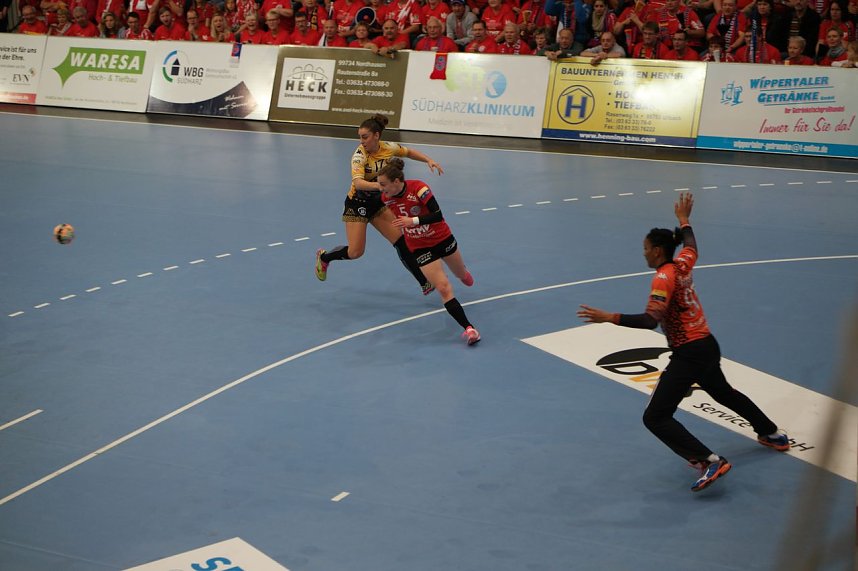 Mit einem Unentschieden startet der THC in die Champions League