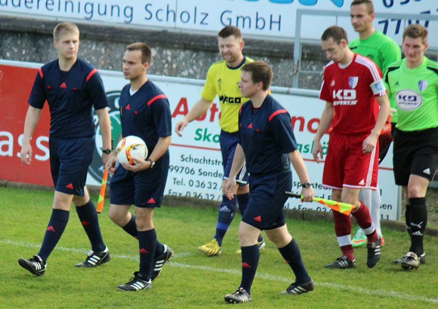 Starke G&auml;ste auf dem G&ouml;ldner von Sondershausen