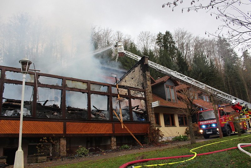 Feuer am Neun Brunnen