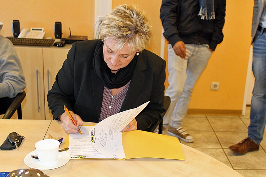 Brot und Lohn ist die beste Integration