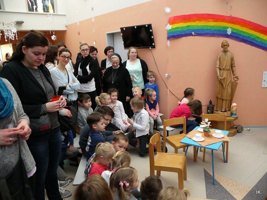 Tag der offenen T&uuml;r im Kindergarten in Beuren