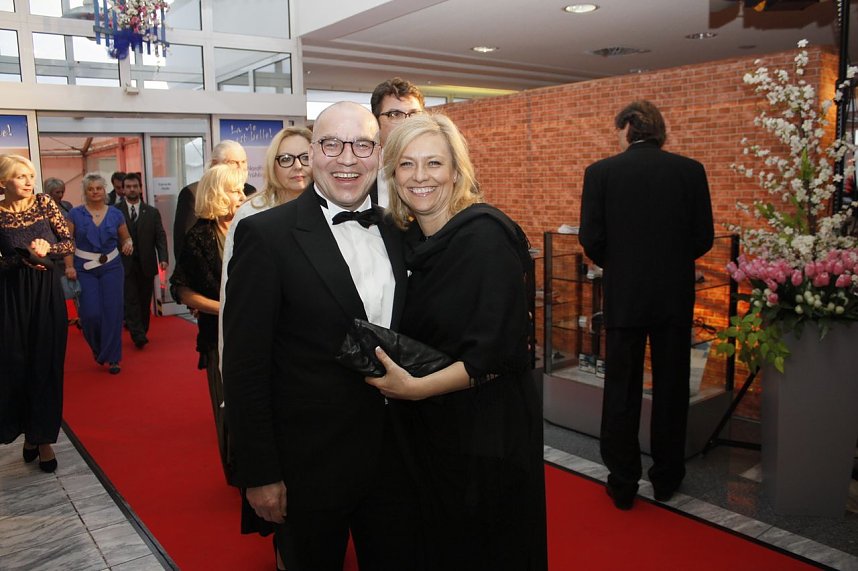 21. Fr&uuml;hlingsball im Autohaus Peter