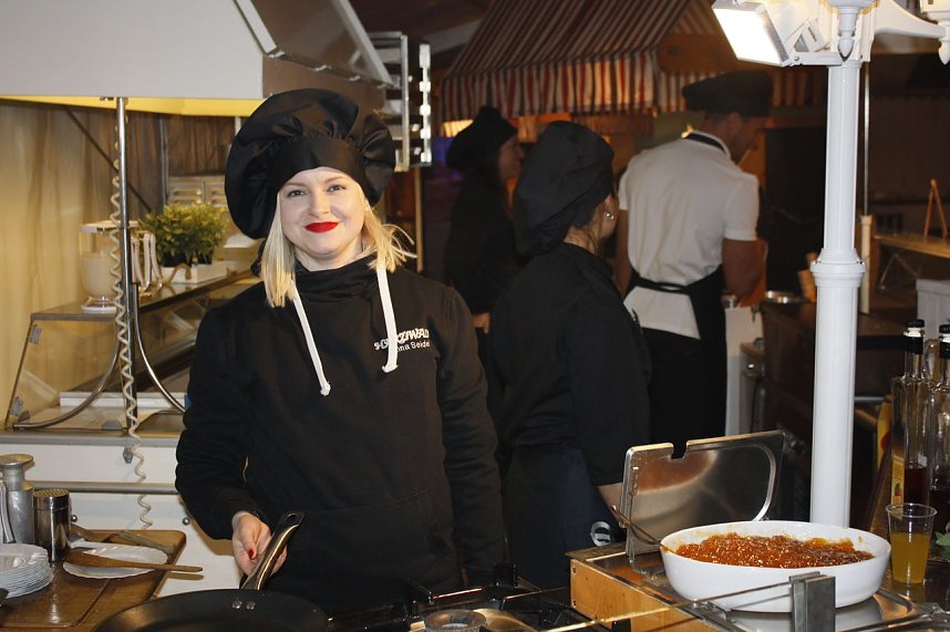 21. Fr&uuml;hlingsball im Autohaus Peter