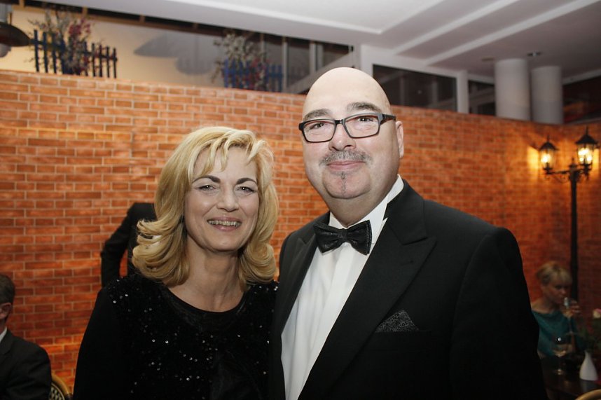 21. Fr&uuml;hlingsball im Autohaus Peter