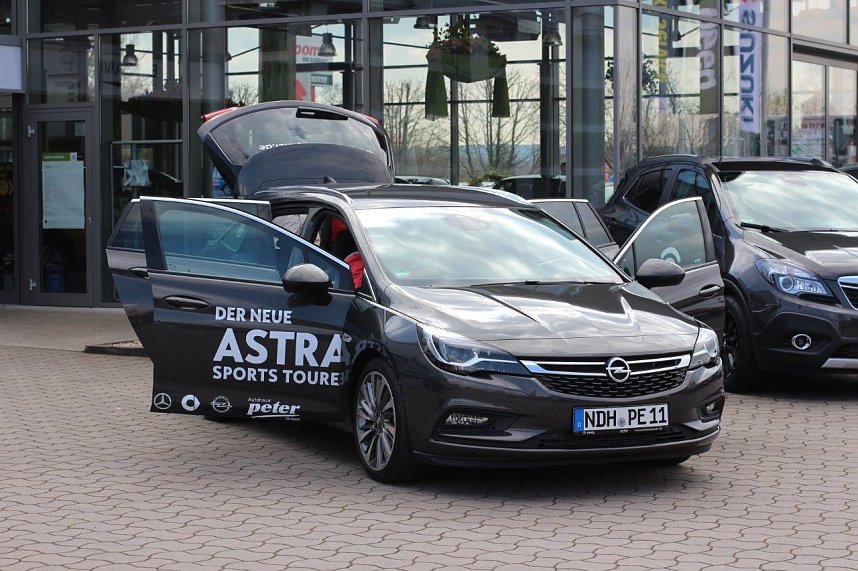 In einigen Autoh&auml;usern der Peter-Gruppe ging es heute um die Zukunft auf vier R&auml;dern