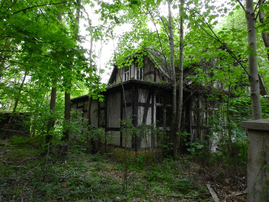 Unwirkliche Orte - Peter Blei war diesmal in einem nur scheinbar verlassenen Betrieb unterwegs