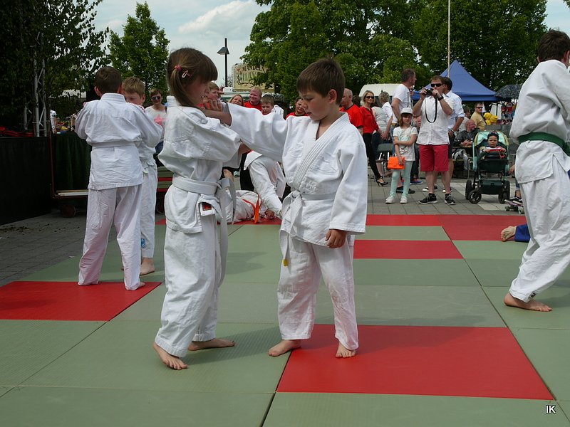 Fest der L&auml;mmerschw&auml;nze