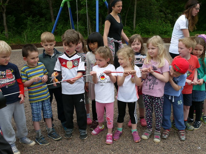 Einweihung Spielplatz Heinestra&szlig;e