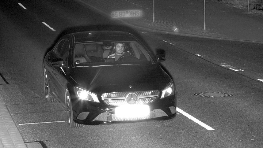 Fahndung Tatverd&auml;chtigen und Fahrzeugen