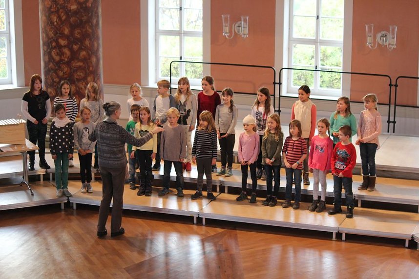 Getanzt und gesungen