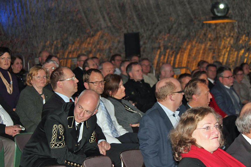 Ministerpr&auml;sident bekam Schl&auml;ge