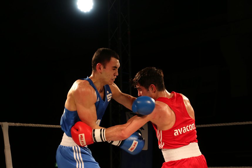 Grandiose Boxnacht in Nordhausen