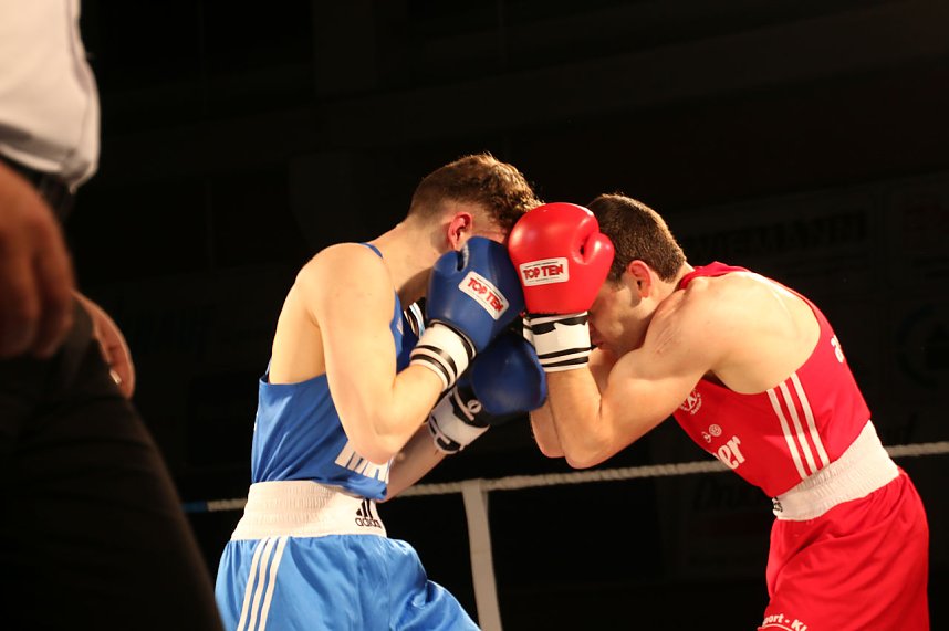 Grandiose Boxnacht in Nordhausen