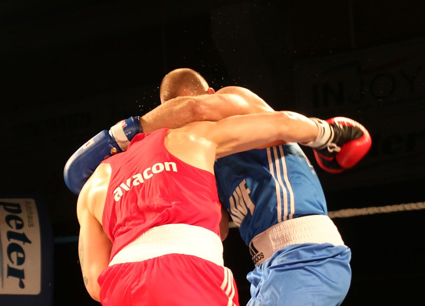 Grandiose Boxnacht in Nordhausen